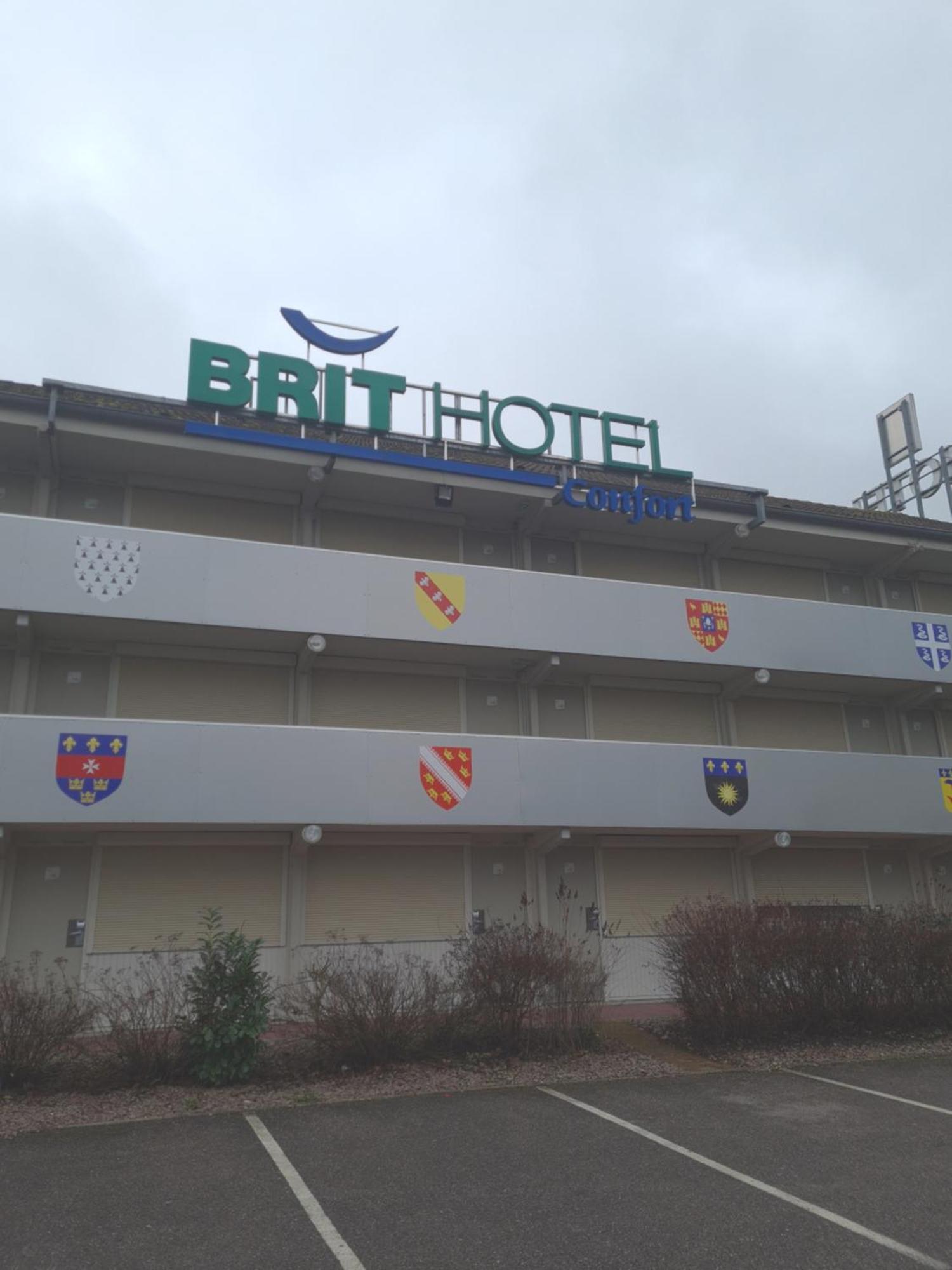 Brit Hotel Confort Nancy Luneville Lunéville Exterior foto